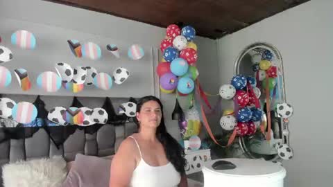 Snapshot of martinamilff chatting on 06/23/26, 08:18 Martina online show from 06/23/26, 08:18