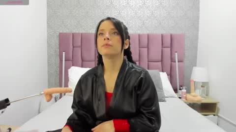 martina rizzi online show from 11/01/25, 04:03