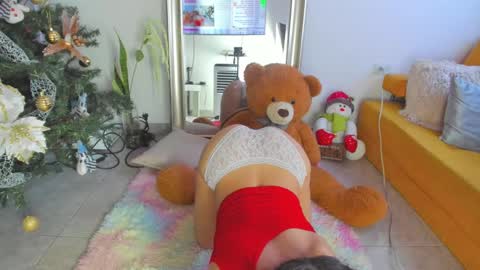 ...  ... online show from 12/26/24, 04:47