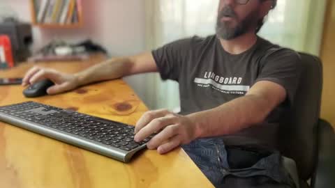 Snapshot of martincito22xl chatting on 12/18/24, 12:29 Martincito online show from 12/18/24, 12:29