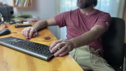 Snapshot of martincito22xl chatting on 12/19/24, 07:18 Martincito online show from 12/19/24, 07:18