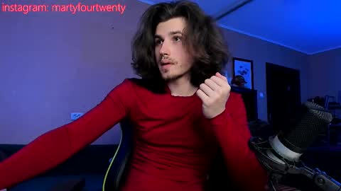 Snapshot of martinlutar420 chatting on 02/22/26, 01:42 Daddy Marty online show from 02/22/26, 01:42