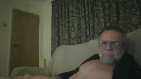 martinrgbxxxx online show from 02/27/26, 09:26