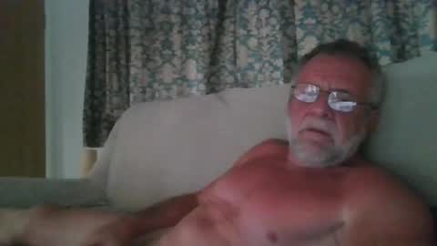 Snapshot of martinrgbxxxx chatting on 07/12/26, 07:49 martinrgbxxxx online show from 07/12/26, 07:49