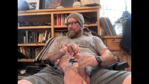 martinstolcris online show from 12/19/24, 07:18