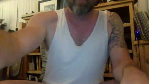 Snapshot of martinstolcris chatting on 07/08/26, 05:34 martinstolcris online show from 07/08/26, 05:34