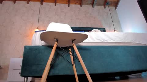 Martina online show from 02/21/25, 10:48