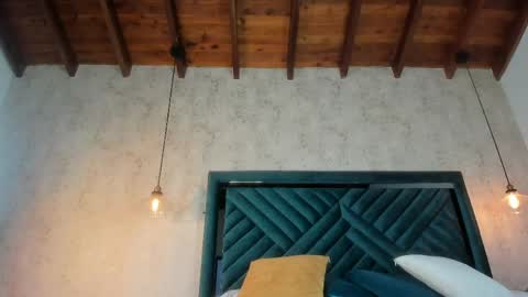 Martina online show from 04/16/26, 07:36