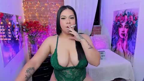      online show from 01/25/25, 02:37