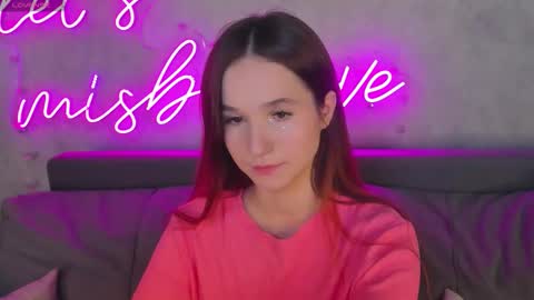 Eva online show from 11/11/25, 09:31