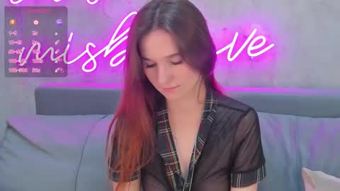 Eva online show from 11/13/25, 10:58