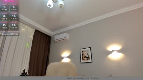 Snapshot of mary_delray chatting on 12/27/24, 10:37 Mary online show from 12/27/24, 10:37