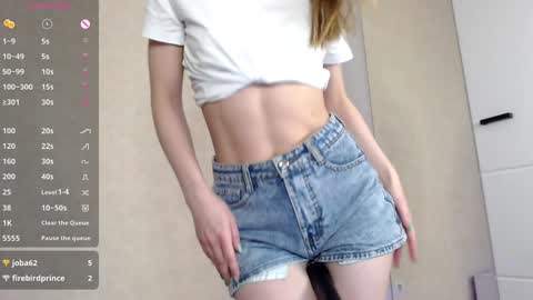 Snapshot of mary_edit chatting on 12/27/24, 11:42 MY NAME IS MILA WELCOME TO MY ROOM online show from 12/27/24, 11:42