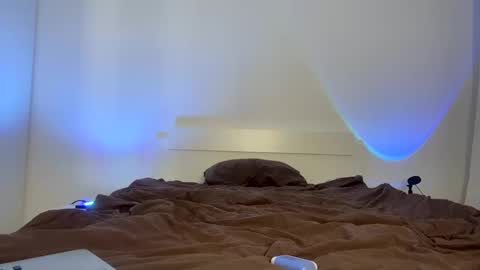 Mary online show from 12/23/24, 01:18