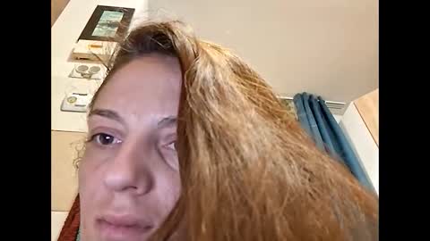 Mary online show from 03/11/25, 12:33