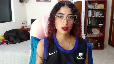 Snapshot of mary_jane1_ chatting on 02/22/25, 12:49 mary online show from 02/22/25, 12:49