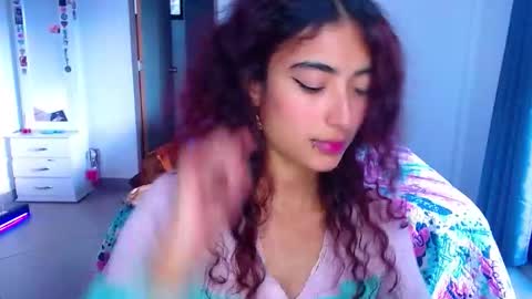 Snapshot of mary_jane1_ chatting on 10/14/25, 10:43 mary online show from 10/14/25, 10:43