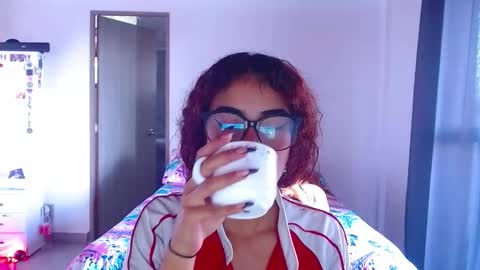 Snapshot of mary_jane1_ chatting on 10/15/25, 12:27 mary online show from 10/15/25, 12:27