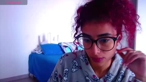 Snapshot of mary_jane1_ chatting on 01/13/26, 04:01 mary online show from 01/13/26, 04:01