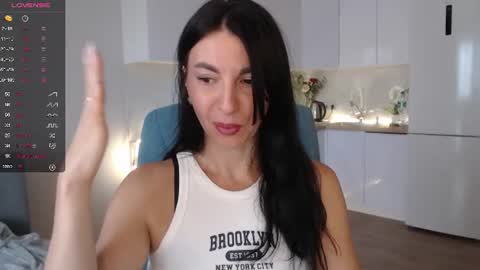 Snapshot of mary_love16 chatting on 07/17/26, 06:53 Maria online show from 07/17/26, 06:53