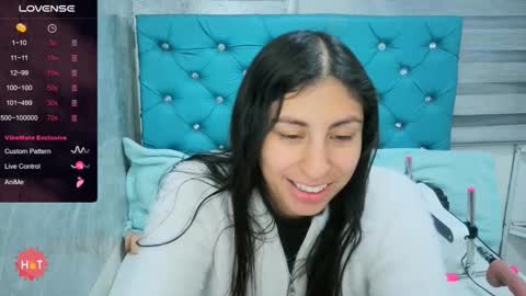 Snapshot of mary_mood_ chatting on 02/05/26, 11:15 Mary Moon online show from 02/05/26, 11:15