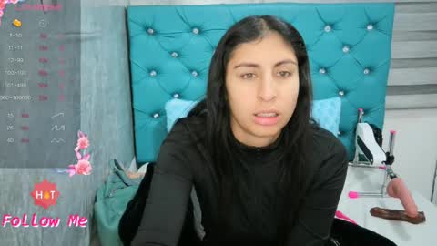 Snapshot of mary_mood_ chatting on 05/21/26, 10:22 Mary Moon online show from 05/21/26, 10:22