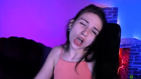 mary_moon__ online show from 02/04/26, 09:48