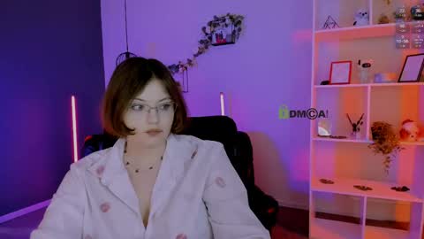 mary_moon__ online show from 04/22/26, 07:15