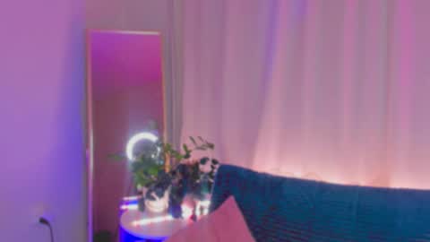 Mary online show from 02/07/26, 02:15