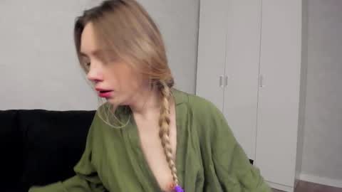 HelIo  Everyone Im MaryWelcome  to my room and  lets have  a good  time  together with me   online show from 12/01/25, 08:30