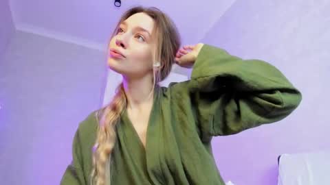 HelIo  Everyone Im MaryWelcome  to my room and  lets have  a good  time  together with me   online show from 03/15/26, 09:04