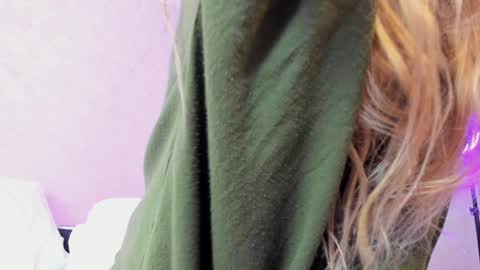 HelIo  Everyone Im MaryWelcome  to my room and  lets have  a good  time  together with me   online show from 05/07/26, 09:14