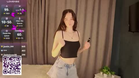 Snapshot of mary_smit chatting on 10/14/25, 05:14 mary online show from 10/14/25, 05:14