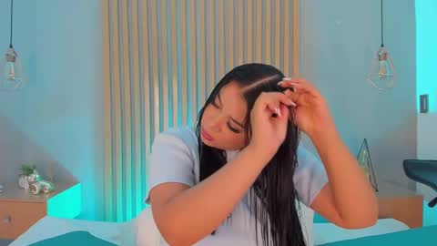 Snapshot of mary_suarez chatting on 03/03/25, 03:41 Maria online show from 03/03/25, 03:41