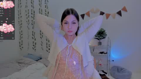 Snapshot of mary_tim chatting on 01/14/25, 09:30 Maryana online show from 01/14/25, 09:30