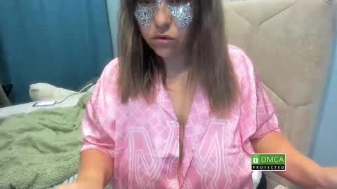 mary_touch online show from 11/02/25, 01:13