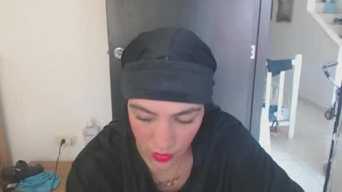 Snapshot of maryam_arabicmilk chatting on 12/05/24, 05:28 maryam_arabicmilk online show from 12/05/24, 05:28