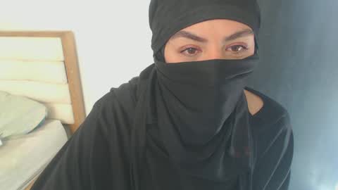 Snapshot of maryam_arabicmilk chatting on 02/13/25, 08:24 maryam_arabicmilk online show from 02/13/25, 08:24