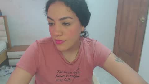 Snapshot of maryam_arabicmilk chatting on 10/05/25, 09:02 maryam_arabicmilk online show from 10/05/25, 09:02