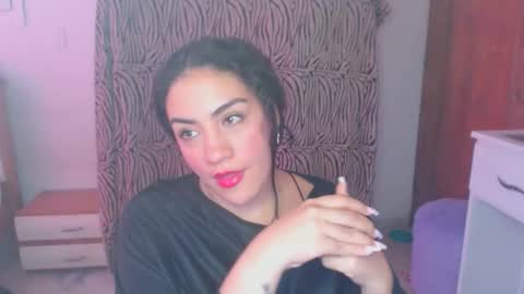 Snapshot of maryam_arabicmilk chatting on 10/16/25, 08:32 maryam_arabicmilk online show from 10/16/25, 08:32