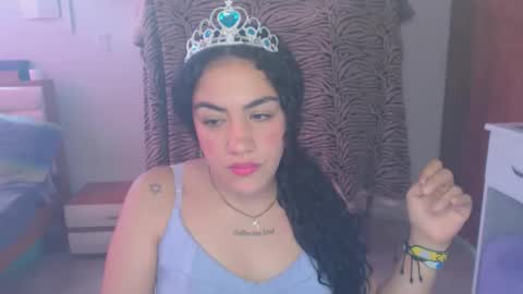 Snapshot of maryam_arabicmilk chatting on 10/31/25, 02:18 maryam_arabicmilk online show from 10/31/25, 02:18