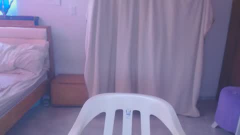 Snapshot of maryam_arabicmilk chatting on 11/13/25, 08:41 maryam_arabicmilk online show from 11/13/25, 08:41