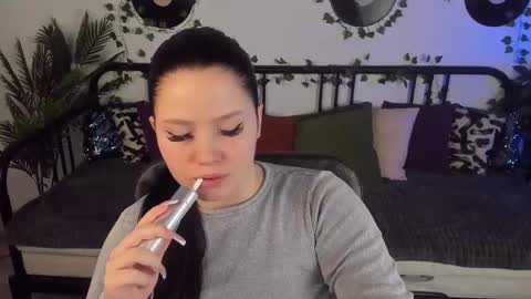 Snapshot of maryamie chatting on 02/23/25, 03:02 Hello Ill be waiting for you Tue Wed Thu Fri 3am-10am Sun 3am-5pm GMT online show from 02/23/25, 03:02