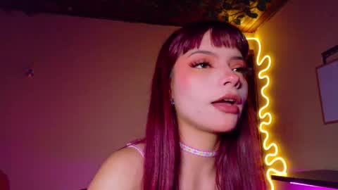 Snapshot of maryberry__ chatting on 04/24/26, 07:33 online show from 04/24/26, 07:33