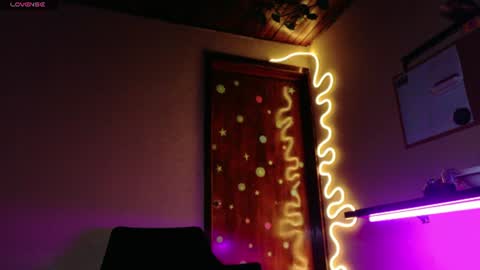     online show from 07/24/26, 06:33