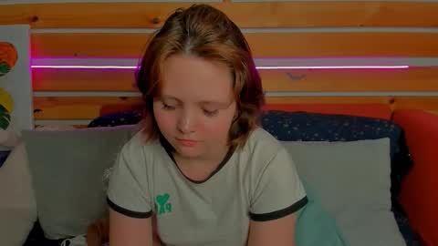 marybryantt online show from 02/16/26, 08:21