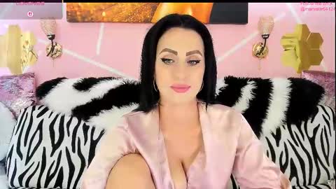 Maryelle online show from 09/27/25, 08:14