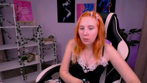 Mary online show from 10/08/25, 03:48