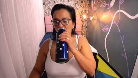 Marylin online show from 03/06/25, 11:09