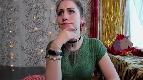 Snapshot of marylou_ chatting on 12/25/24, 07:46 Mary Lou online show from 12/25/24, 07:46